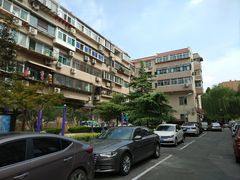 -泉乐坊步行街(烟酒特产平价超市店)