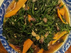 炒野菜-老街坊餐吧