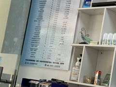 -世龙世家手足健康护理连锁(福田梅林路润裕花园店)