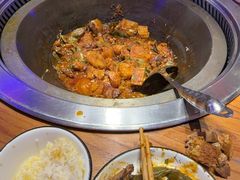 -山河屯铁锅炖(哈西站店)