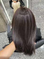 -Tloml salon