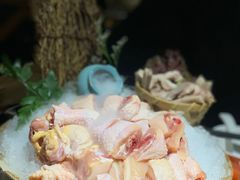 -洪氏嗨捞·广东猪肚鸡·椰子鸡火锅(西咸万象城店)