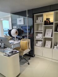 -JNK皮肤管理中心