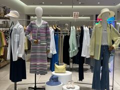 -王府井奥莱临潼小镇(临潼店)