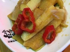-龙巢盱眙龙虾·牛蛙·烧烤宵夜(八卦岭店)