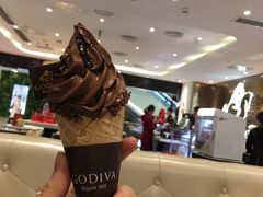 GODIVA黑巧克力冰淇淋-GODIVA(王府井apm店)