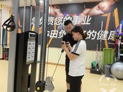 -琪航健身工作室(徐汇光大店)