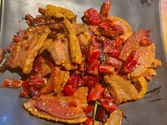 -隔壁老王·家常云南菜(花巷店)