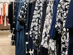 -Max Mara(王府井奥莱·香江小镇店)