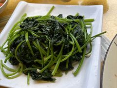 -烧鹅妹饭店