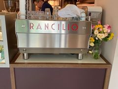 -Punchline Coffee&Roaster(同济大学店)