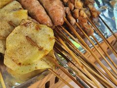 -云晓光头烧烤吧(德平路店)