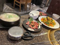 -正苑26年海鲜烤肉•牛尾汤汤饭(东港店)