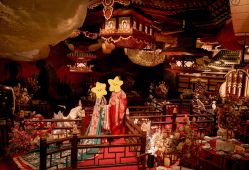 -THE QUEEN(北京店)