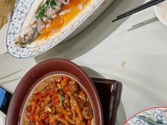 -千百味红餐厅·非遗江西菜(绿地双子塔总店)