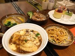 -岷山饭店-芝芝自助餐厅