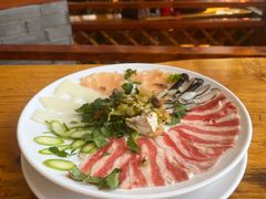 -桥香园过桥米线(国贸店)