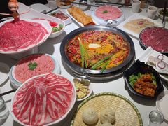 -茅草房·河畔园林火锅