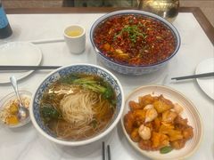 酸汤面-天龙宝严素食馆(大兴善寺店)