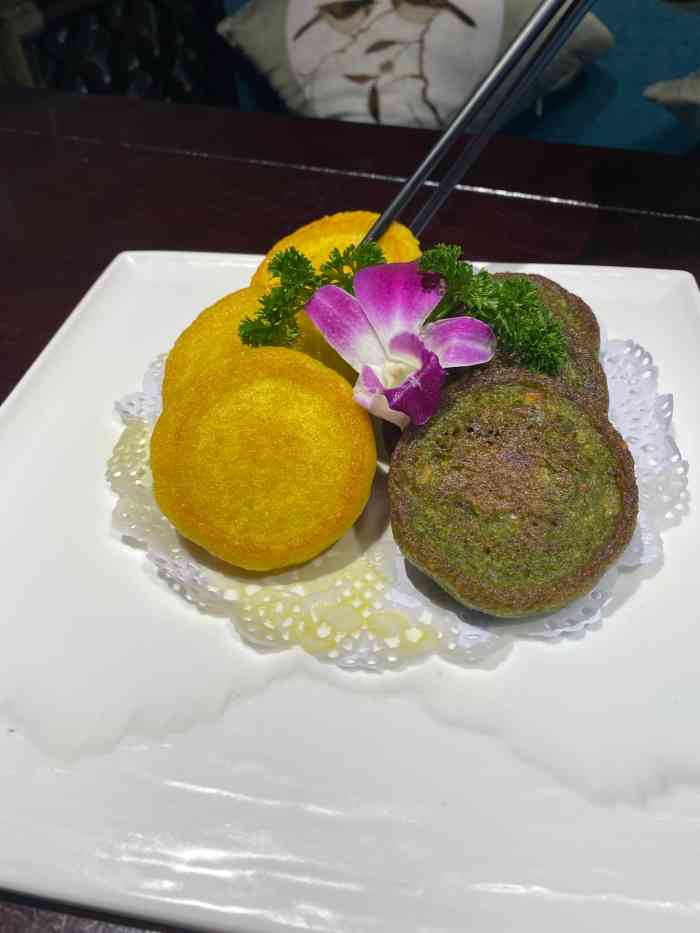 雅君羊羔肉(朝阳民惠城店)-"到达西宁第一顿～ 找了个看上去干净大气