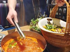 -野山舂·贵州现舂酸汤牛肉(东山店)