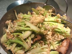 -梁家大院•农家菜(昆山会展中心店)