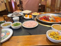 -沸炉重庆老火锅(军事博物馆店)