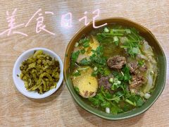 -全家福米线