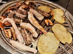 -炽城·烤肉名家(鸿达中央广场店)