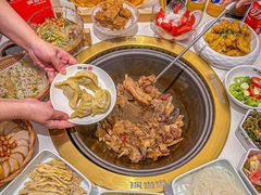 -锅当当铁锅炖烀饼王(长泰广场店)