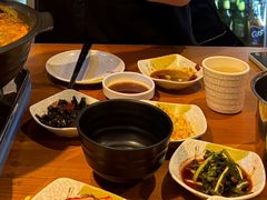 -喇喇排骨火锅·传统韩式脊骨汤(望京西园总店)