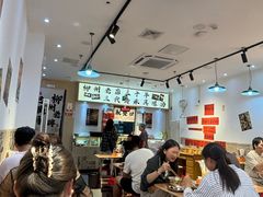 -柳州肥姨妈大骨螺蛳粉(沙河店)