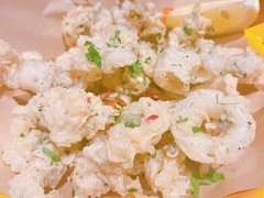 香炸鱿鱼配蒜味蛋黄酱-AZUL by FUEL蓝色·法式酒馆(琶醍店)