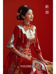 -雪中彩影婚纱摄影·微光艺术中心