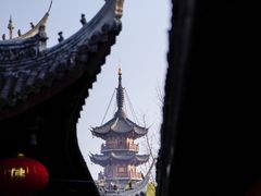 -龙华寺