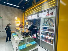 -泡泡玛特POPMART(上海环球港店)