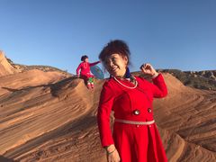 -波浪谷