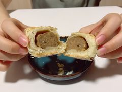 鲜肉月饼-老大昌(淮海中路店)