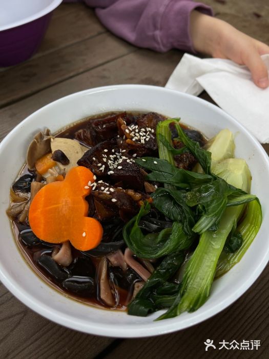 Tangled Tree Tavern 老藤树食栈图片