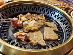 -汉江山料理级自助烤肉黑金冠(周口好吃城店)