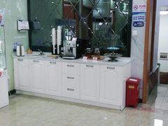 -茂菊口腔连锁(浦东南路店)