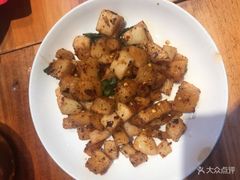 -华仔龙虾(永乐路总店)