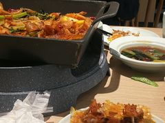 -精悦蓉(松江万达广场店)