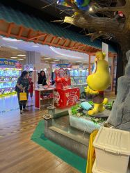 -卡通尼乐园(新达汇三林店)