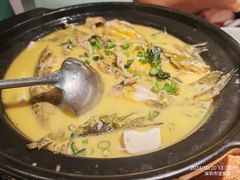 -山涧肴·湘味家肴(松岗满纷天地店)