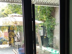 -出走咖啡·面包(宋庄店)