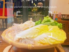-聚汇三少·龙虾·中餐厅(莫邪路新天地店)