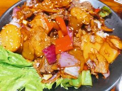 牛肉盖饭-麻喜大
