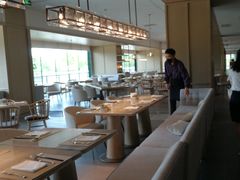 -上海佘山世茂艾美酒店