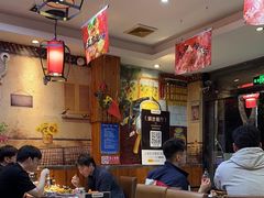 -东北哈尔滨酱骨头馆房掌柜铁锅炖